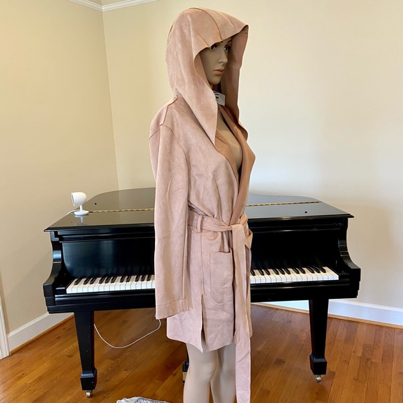 NWT faux suede Zara pink hooded coat - Picture 10 of 16